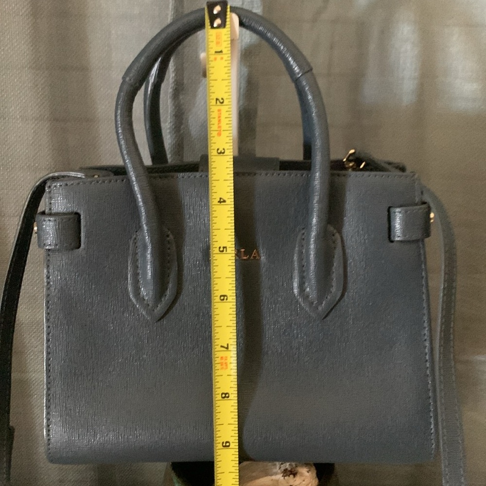 FURLA Crossbody/handbag. Always open to offers 🌸 - Picture 12 of 13